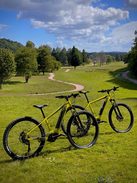 Inverness: Caledonian Canal eBike Tour - Coffee, cake, and a Highland gift shop