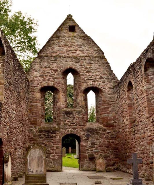 Inverness: Culloden, Loch Ness, and Beauly Tour - Clava Cairns and the oldest stop of the day