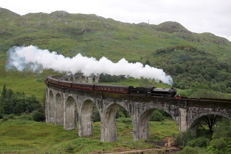 Inverness: Glenfinnan Viaduct, Mallaig, & Loch Ness Day Tour - Starting in Inverness and following Loch Ness south