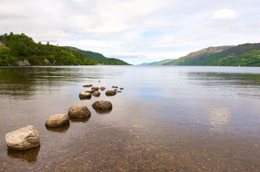 Inverness: Isle of Skye and Eilean Donan Castle Day Trip - The Old Man of Storr, Kilt Rock, and Lealt Falls