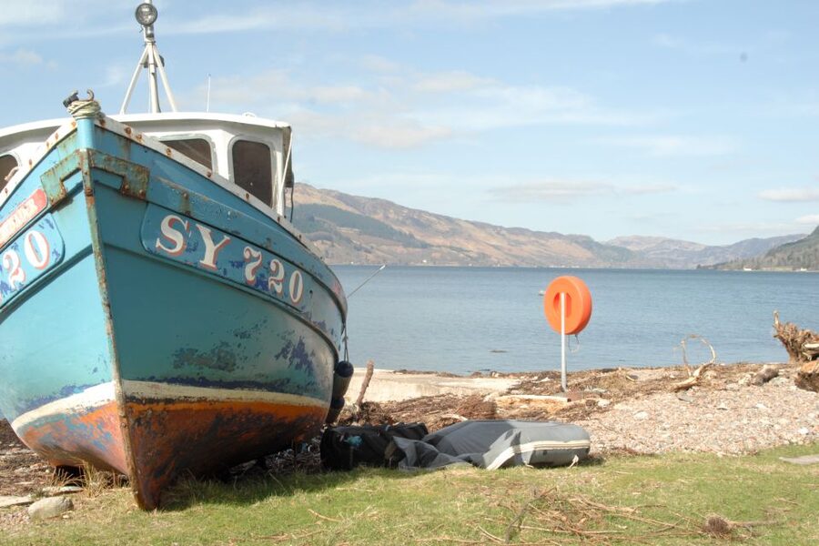 Inverness: Loch Ness, Skye, & Eilean Donan Castle Tour - Eilean Donan Castle and the meeting of three lochs