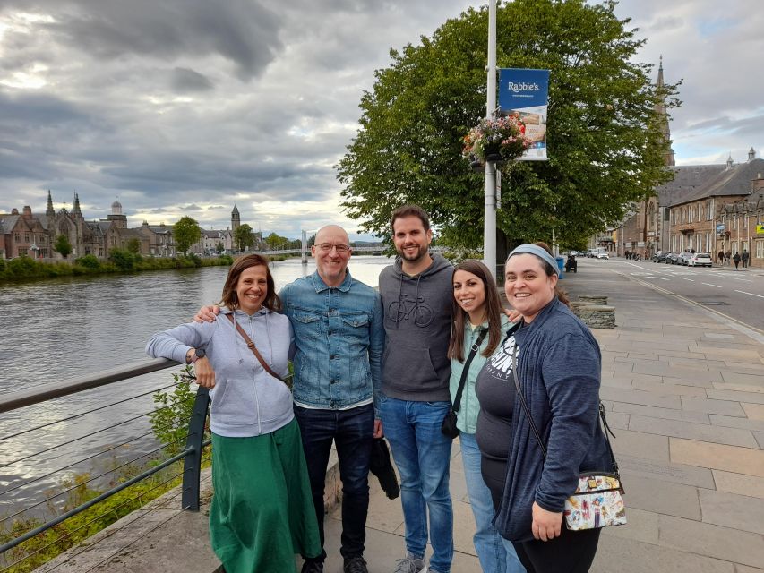 Inverness: Private Guided City Walking Tour - Meeting at Market Brae Steps