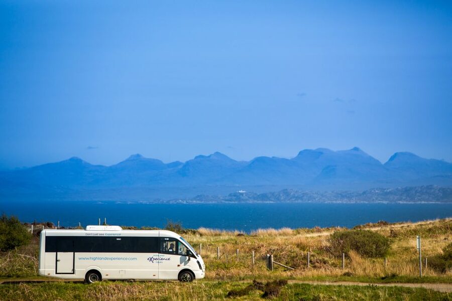Isle of Skye & The Highlands: 3-Day Guided Tour from Glasgow - Loch Ness, Urquhart Castle, and the Jacobite past