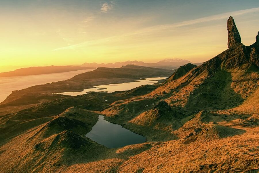 Isle of Skye & The Highlands: 3-Day Guided Tour from Glasgow - The Cairngorm Mountains and Pitlochry on the return