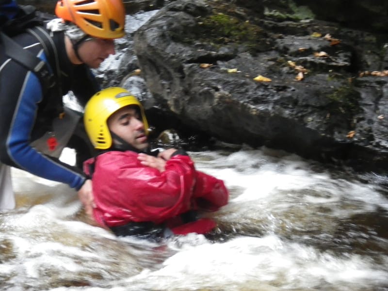 Join Splash White Water Rafting Canyoning Tour - The 20-minute ride to the canyon