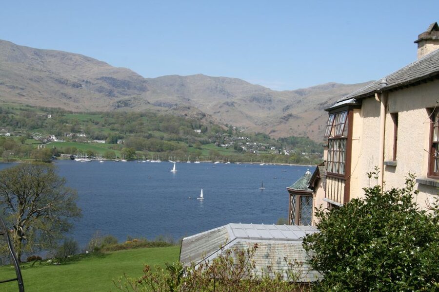 Lake District: Langdale Valley and Coniston Half-Day Tour - Key points at a glance
