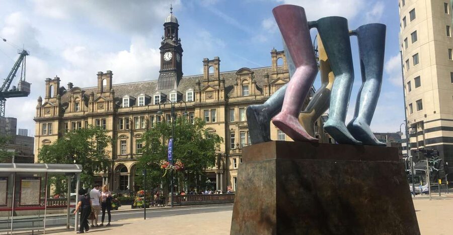 Leeds: 2-Hour Highlights Walking Tour - Leeds Town Hall and the city’s civic ambition