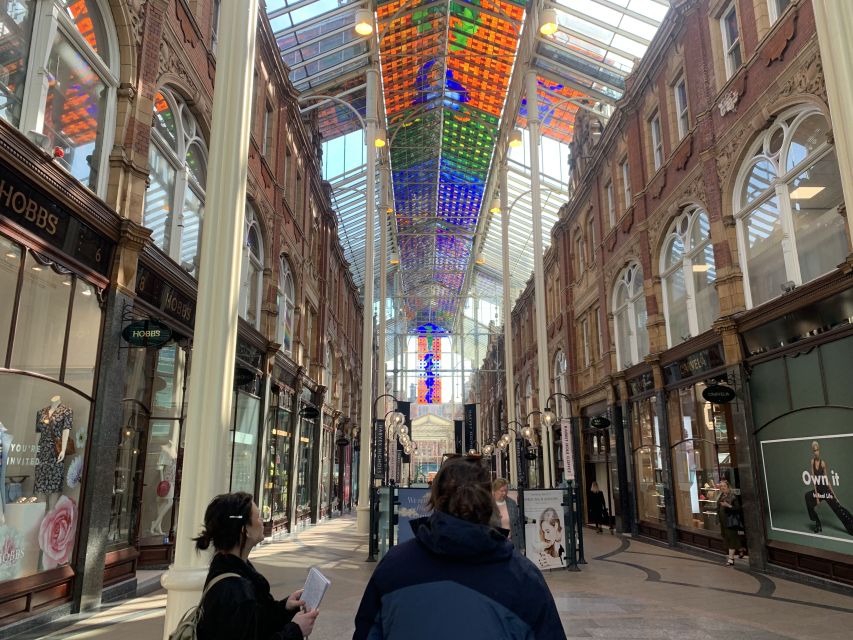 Leeds: Daily Guided City Center Walking Tour (10:30am) - Finishing at the Leeds Corn Exchange