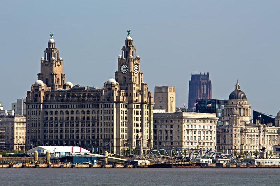 Liverpool: A Walk Through Time: Full History Walking Tour - Liverpool Parish Church and Chapel Street