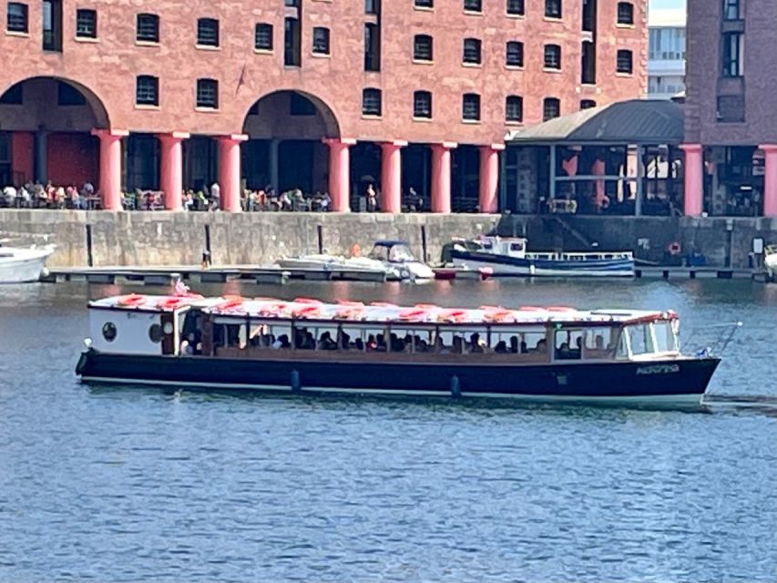 Liverpool: Albert Docks Sightseeing Cruise with Commentary - Starting beside the Tate Gallery