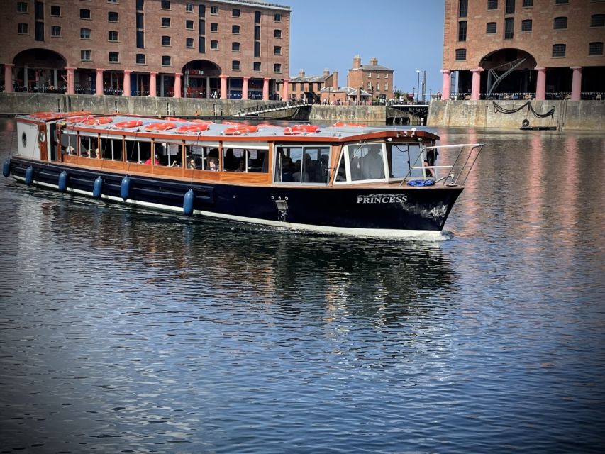 Liverpool: Albert Docks Sightseeing Cruise with Commentary - Practical ways to make the most of 30 minutes