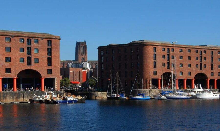 Liverpool: Best of Liverpool Sightseeing Private Taxi Tour - The Three Graces and Liverpool’s UNESCO waterfront
