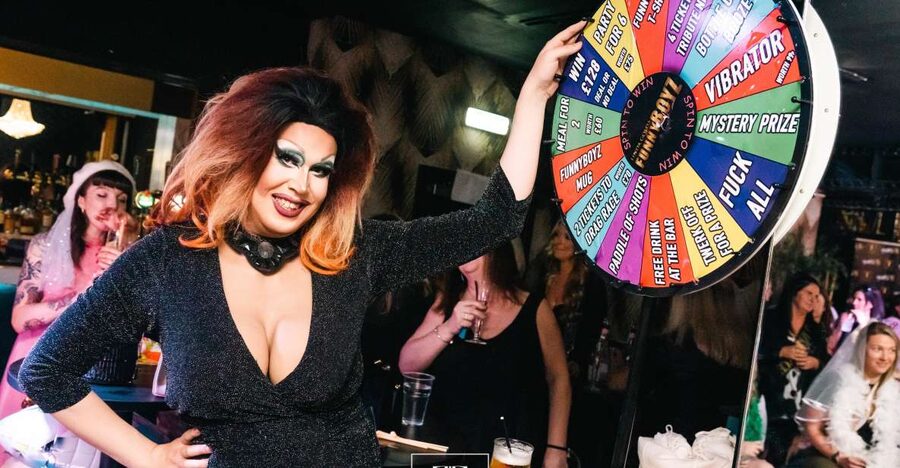 Liverpool: FunnyBoyz Benidorm Bingo Cabaret Show - What the atmosphere is really like