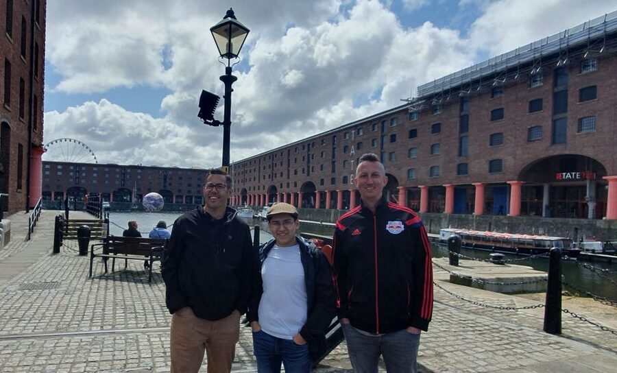 Liverpool: Guided City Walking Tour - Following the Beatles to the Cavern Club
