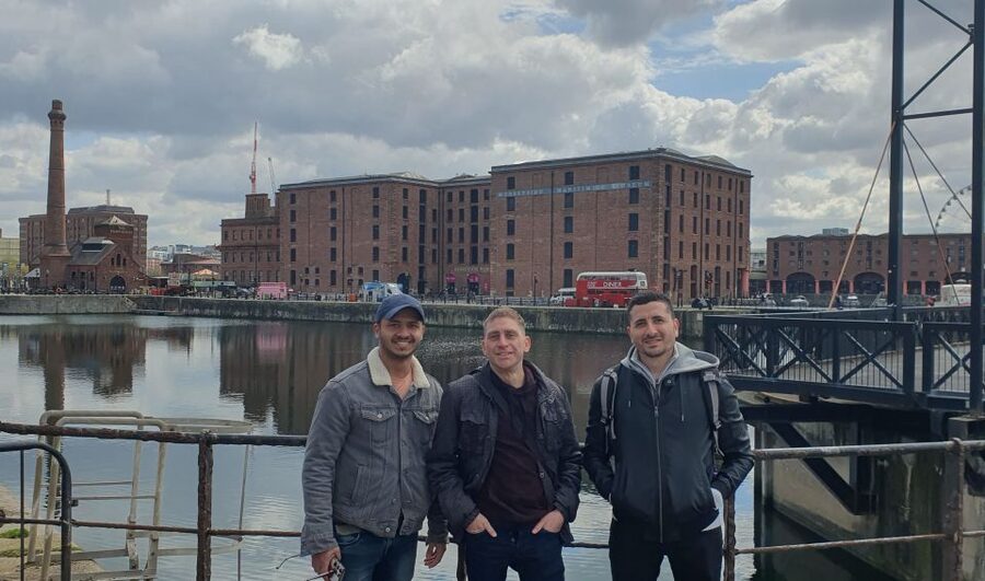 Liverpool: Guided City Walking Tour - The guide makes or breaks the experience