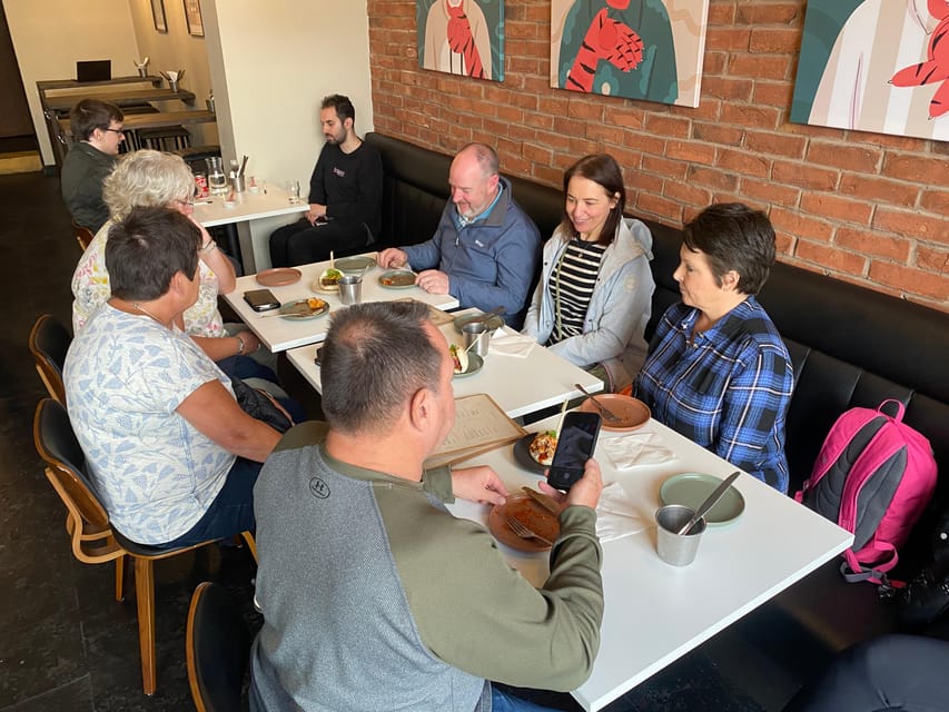 Liverpool: Guided Food and Drink Tour with Full Lunch - Five stops that give Liverpool a different flavor