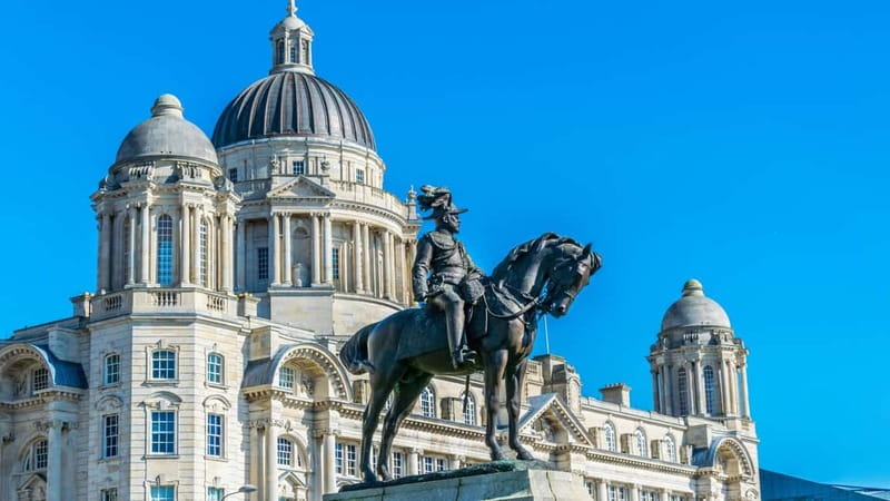Liverpool Highlights & Hidden Gems: Private & Custom Tour - Choosing between Tate Liverpool and the Maritime Museum
