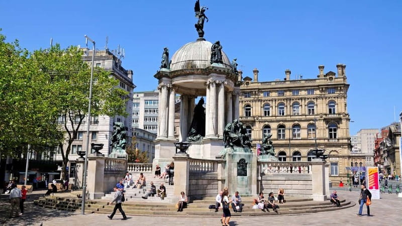 Liverpool Highlights & Hidden Gems: Private & Custom Tour - Albert Dock and the waterfront