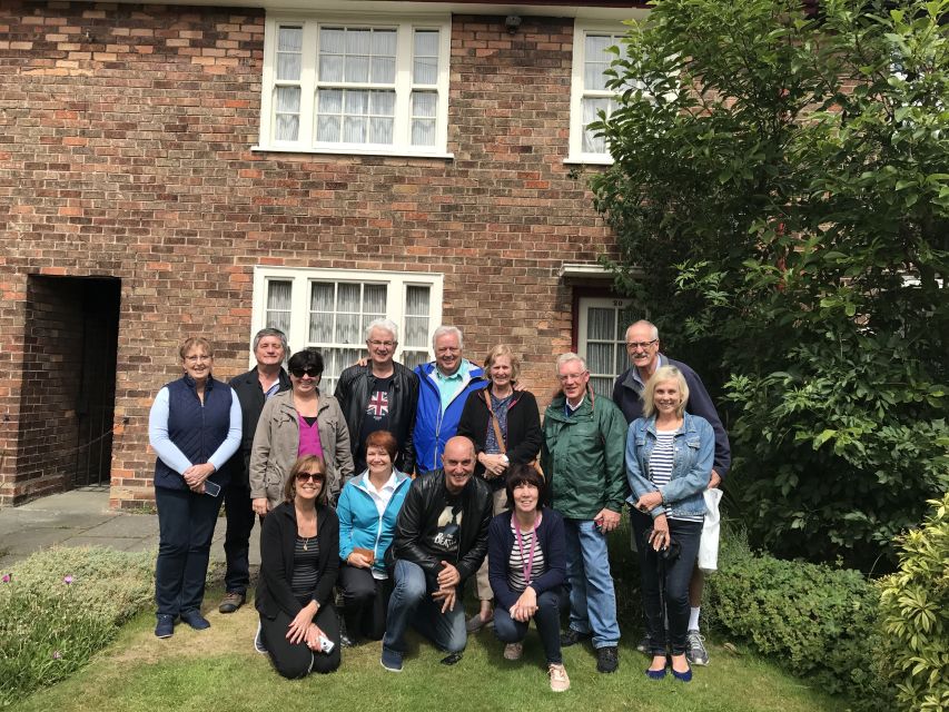 Liverpool: Private Beatles Tour - Liverpool landmarks beyond the Beatles