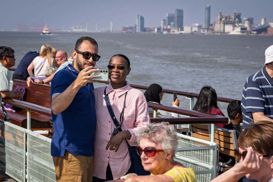 Liverpool: Sightseeing River Cruise on the Mersey River - Onboard comfort, café, and access