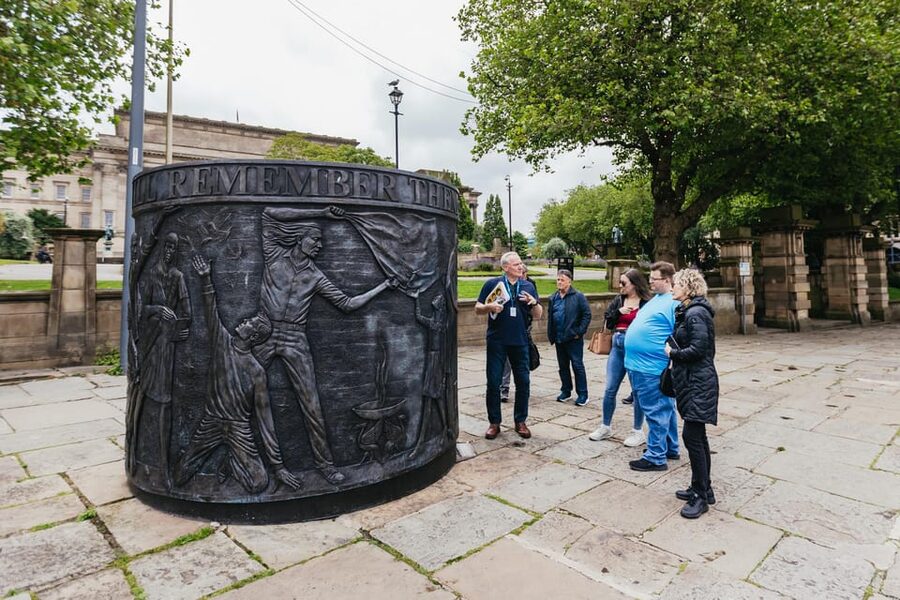 Liverpool: The Beatles and Cavern Quarter Walking Tour - The River Mersey and the Three Graces