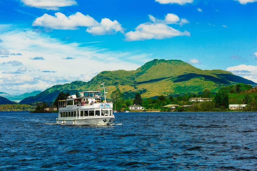 Loch Lomond: Scottish Highlands Sightseeing Cruise - Inchmurrin Island and the Lennox Castle ruins