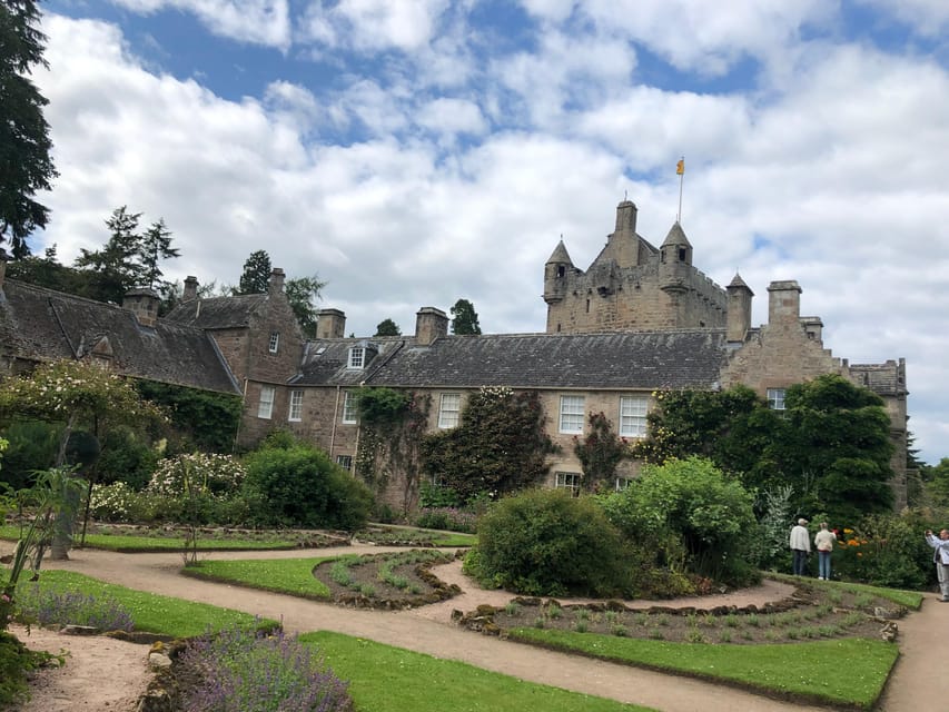 LOCH NESS ,CAWDOR CASTLE ,CLAVA CAIRNS & MORE FROM INVERNESS - Why this private Highlands day works