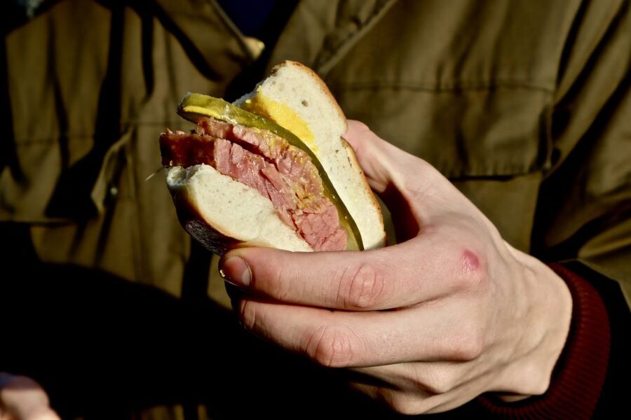 London: 3.5-Hour Shoreditch Street Food Tour - Fish and Chips, the East End Classic