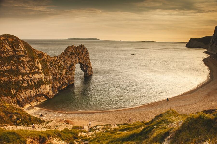 London: 3-Day Stonehenge, Bath & South West Coast Tour - Should you book the three-day route?