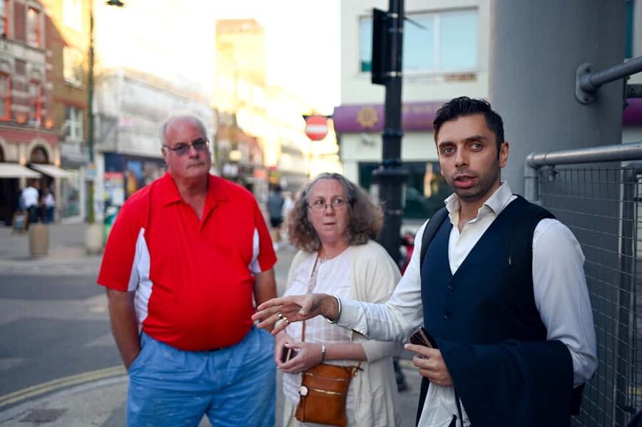 London: 3-Hour Secret Indian Food Tour - Curries, naan, and the first proper meal