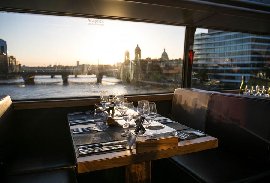 London: 4 Course Lunch Tour by Luxury Coach Bustronome - From Victoria Embankment toward London’s eastern sights