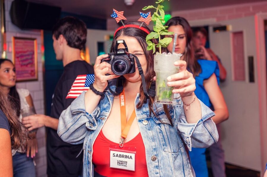 London: 4 Soho Nightclubs Crawl - Photos Give You a Useful Souvenir