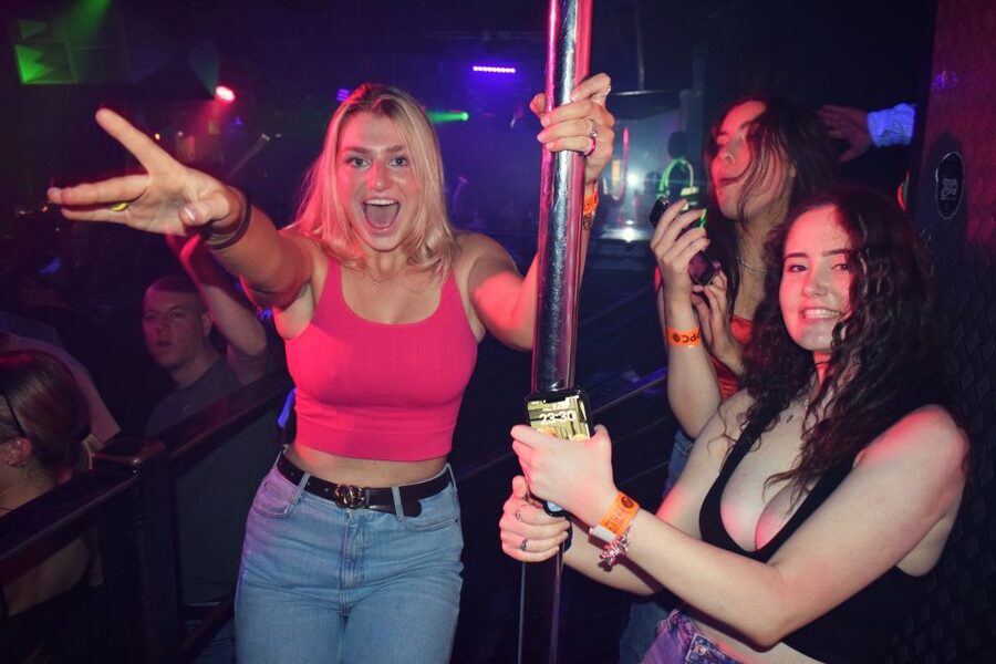 London: 4 Soho Nightclubs Crawl - Four Clubs, Four Different Stops