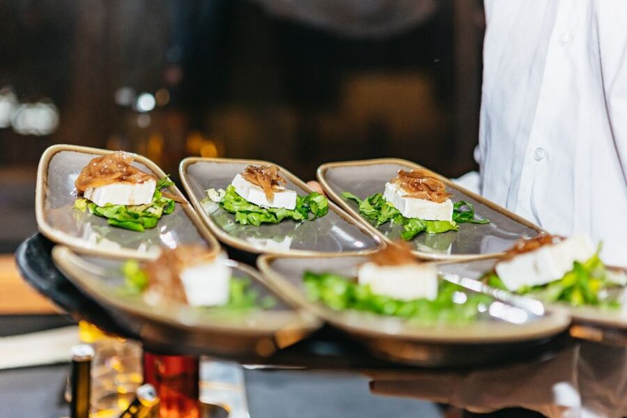 London: 6-Course Gourmet Dinner on a Luxury Coach - Why the glass roof matters