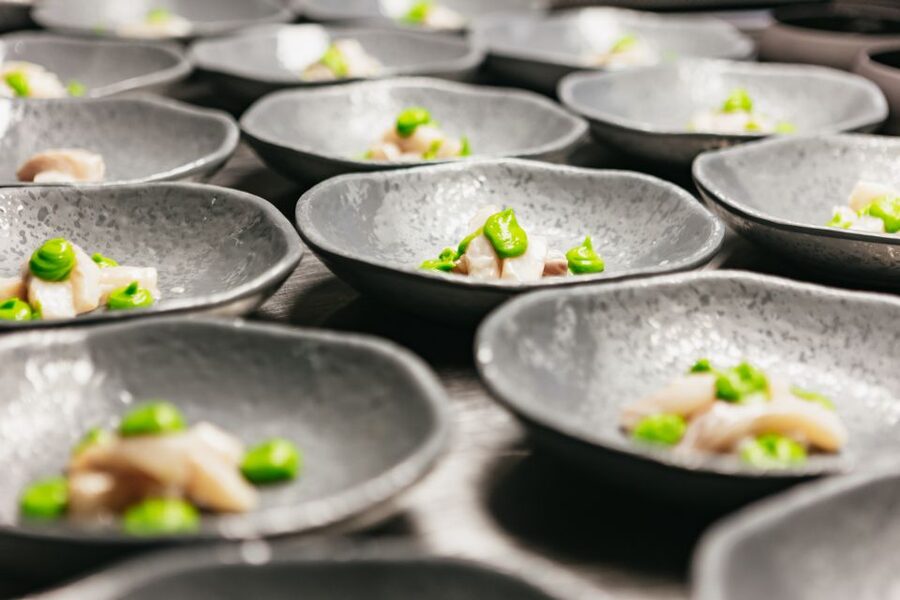 London: 6-Course Gourmet Dinner on a Luxury Coach - The six-course meal, from soup to chocolate
