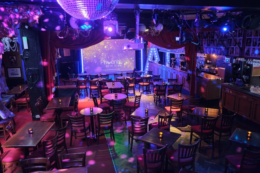 London: A Night of Theatrics! Cabaret Show - What the $39.74 ticket is really buying