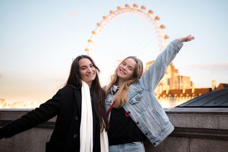 London: A Unique Photoshoot Experience at Famous Sites - What this London photoshoot actually gives you