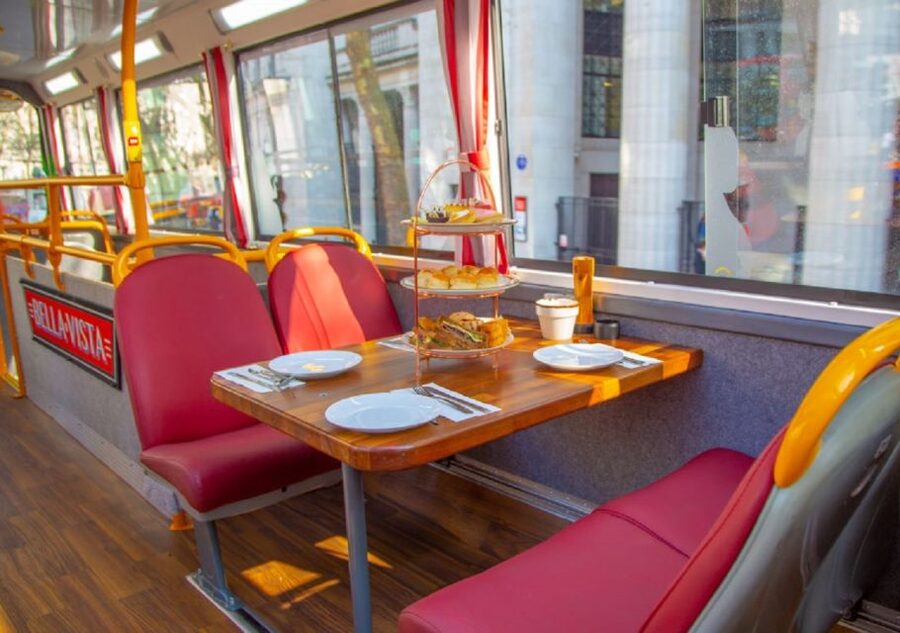 London: Afternoon Tea Bus with a Glass of Prosecco - What arrives on the afternoon tea stand
