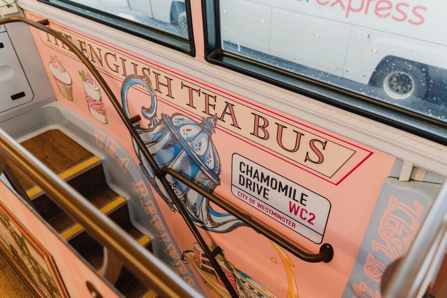 London: Afternoon Tea Bus with a Glass of Prosecco - The London Eye, Tower of London, and St. Paul’s