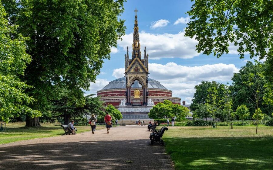 London Afternoon Tea, Fast-Track Kensington Palace Tickets - Afternoon tea inside the Kensington Palace Orangery