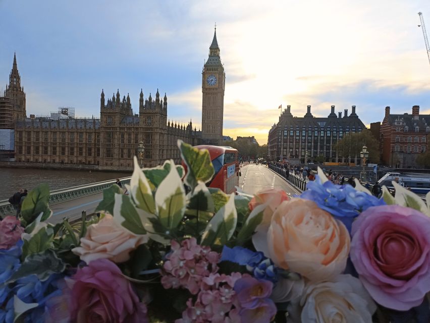 London: Bar Bus Tour by Tootbus - How It Compares with Other London Sightseeing