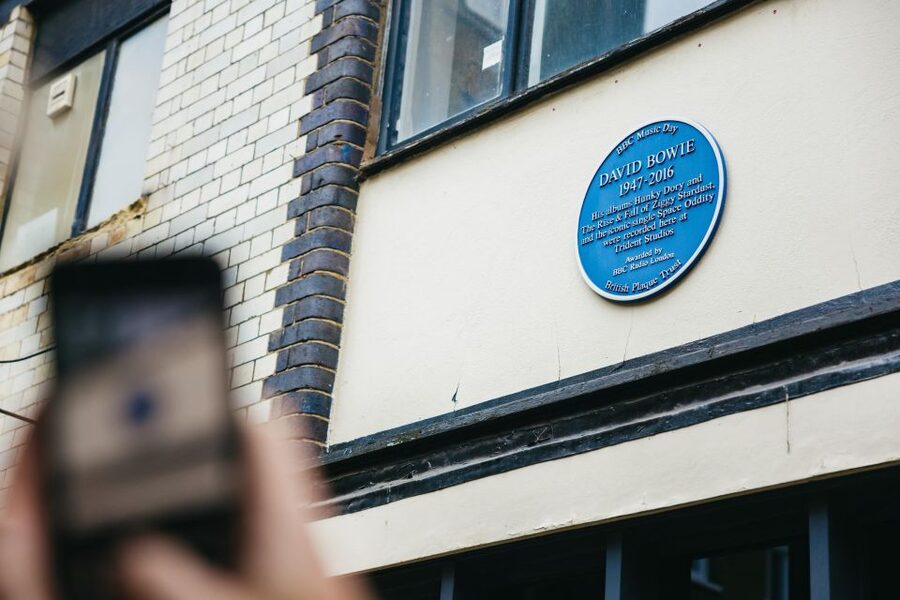 London: Beatles and Abbey Road Tour with Richard Porter - The theatre where Beatlemania began