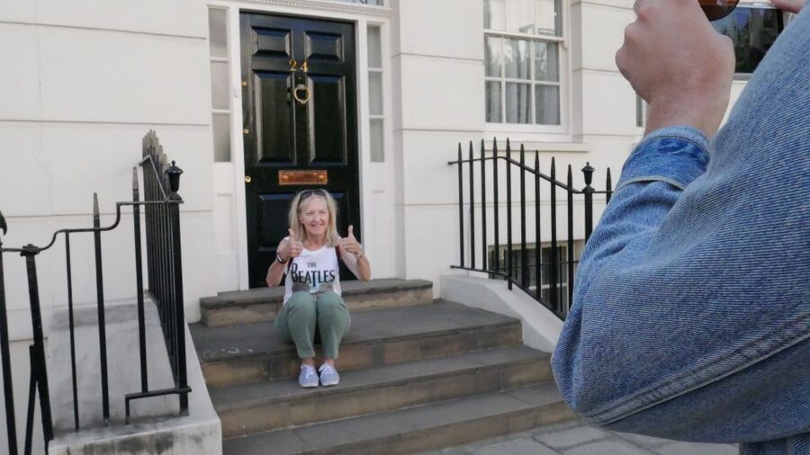 London: Beatles Tour by Black Taxi - Marylebone and recording places linked to famous songs