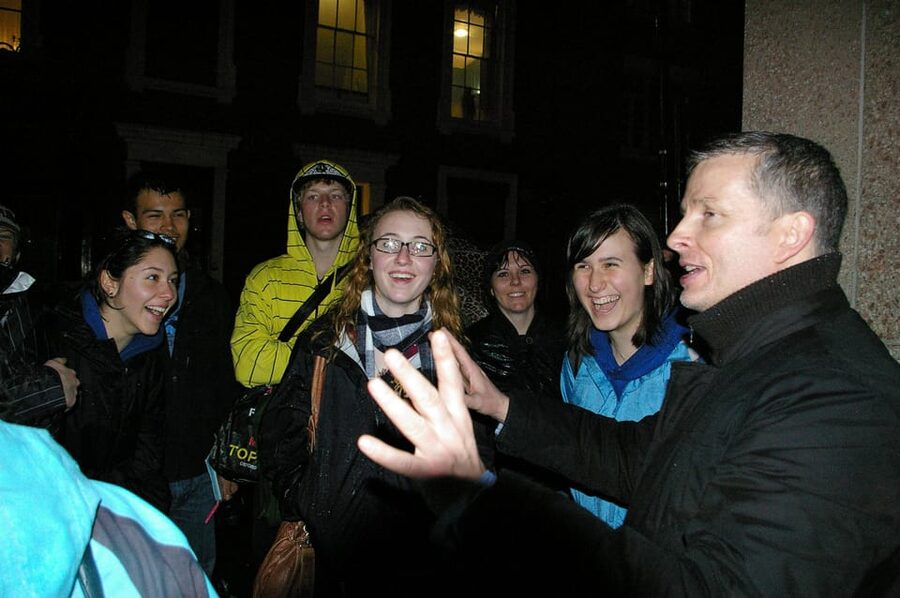 London: Beyond Jack the Ripper Serial Killers Walking Tour - The final stops toward Holborn
