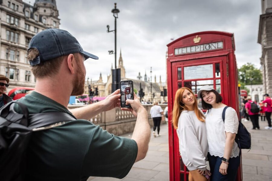 London: Big Ben, Churchill War Rooms & Buck'ham Palace Tour - Entering Churchill’s War Rooms
