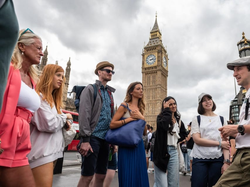 London: Big Ben, Churchill War Rooms & Buck'ham Palace Tour - Buckingham Palace and the Changing of the Guard