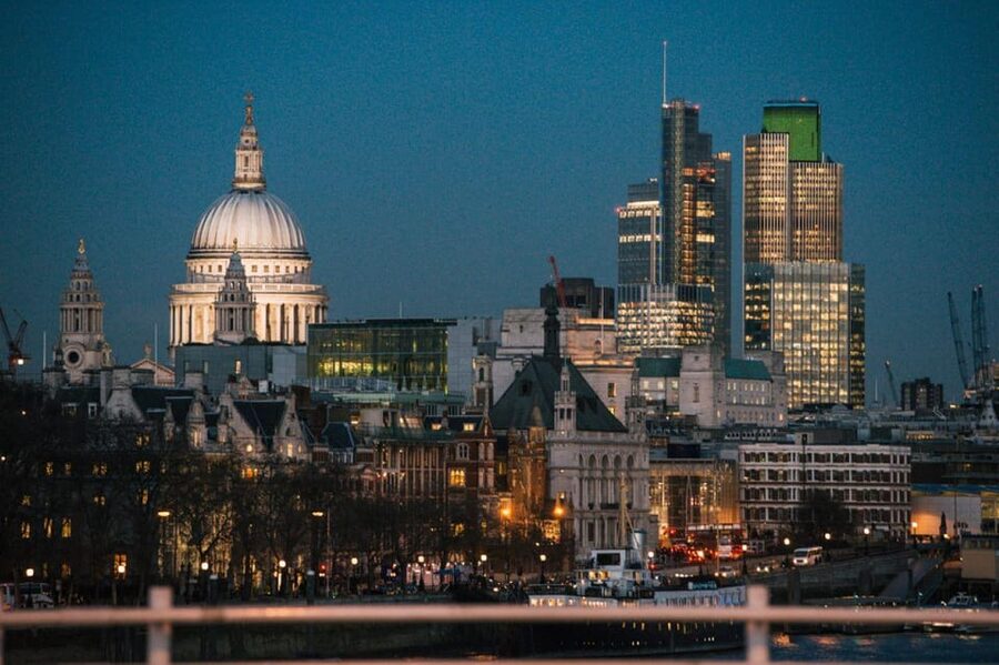 London: Big Bus Panoramic Evening Tour by Open-Top Bus - The open-top ride and what two hours really means