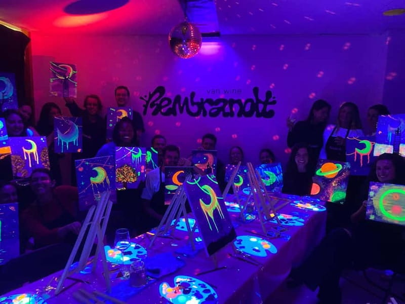 London: Bottomless Sip & Paint in the Dark - What This London Night Out Is Really Like