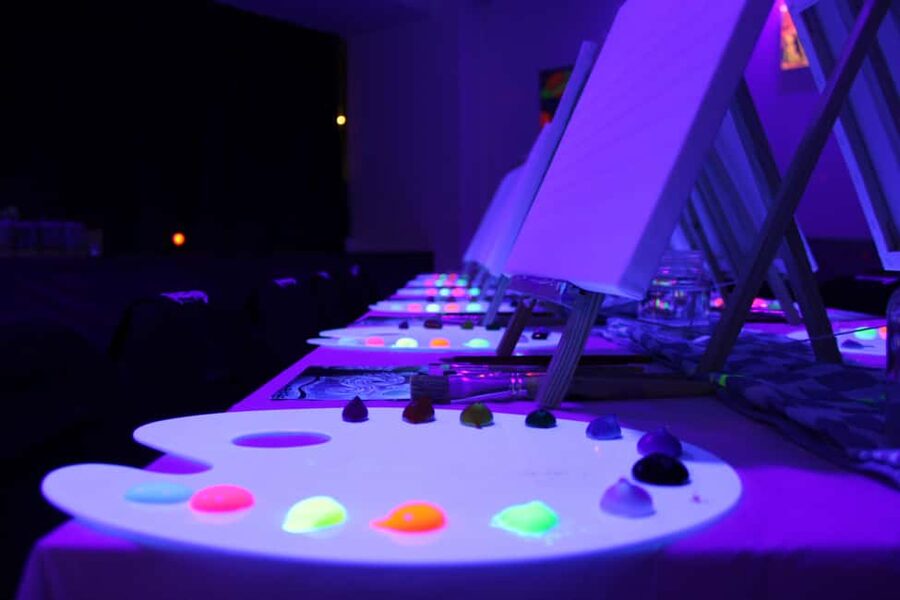 London: Bottomless Sip & Paint in the Dark - Noughties Music and the Social Side