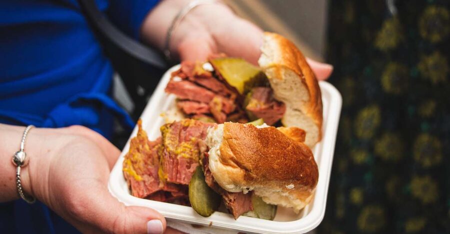 London: Brick Lane, Shoreditch & Spitalfields Food Tour - The guides make or break the morning